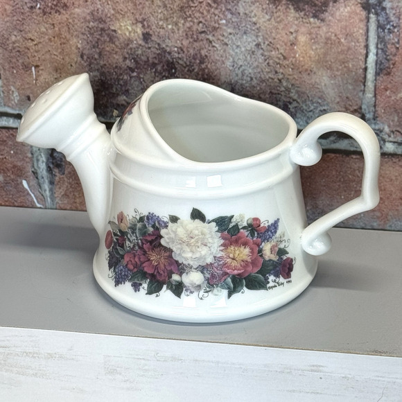 Vintage Glynda‎ Turley 1993 Ceramic Floral Watering Can Vase Succulent Planter - Picture 1 of 9